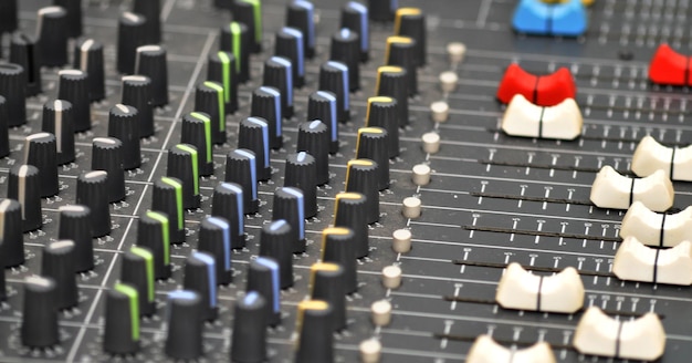 Photo close-up of piano keys