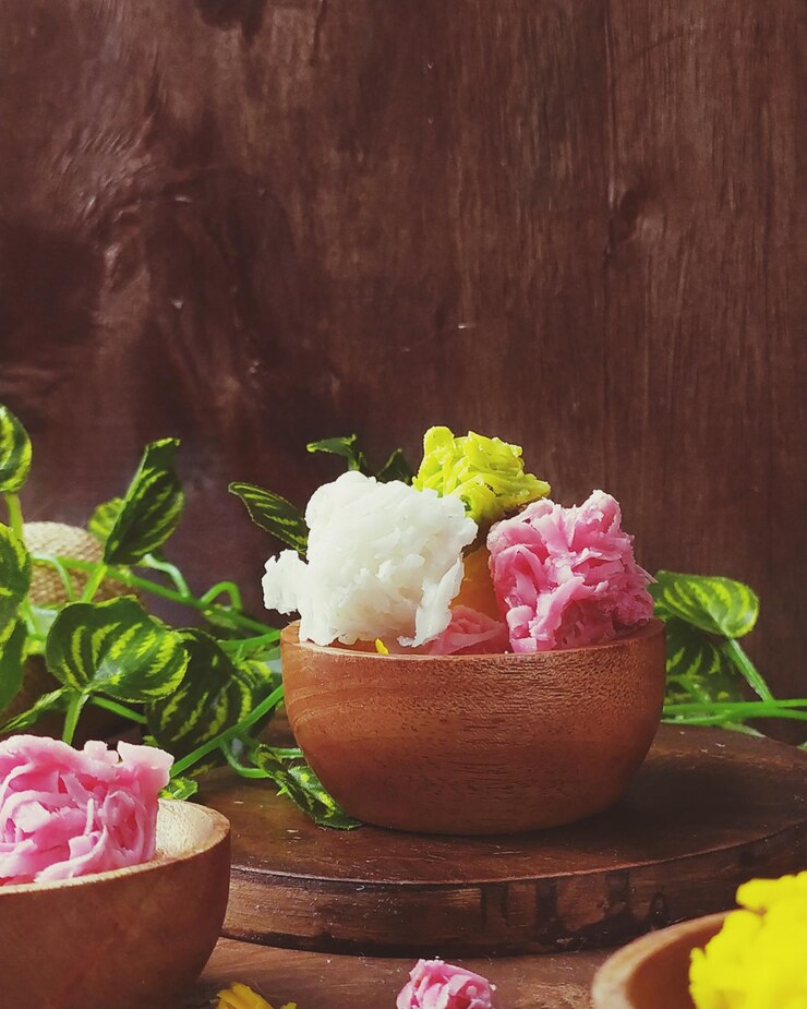 Photo close-up of pink roses on table