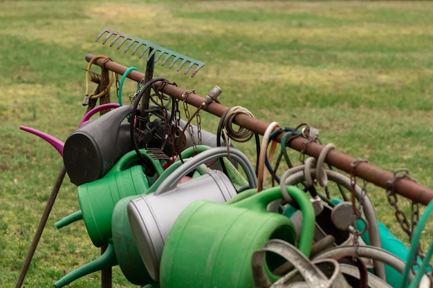 Foto prossimo piano del tubo sul campo