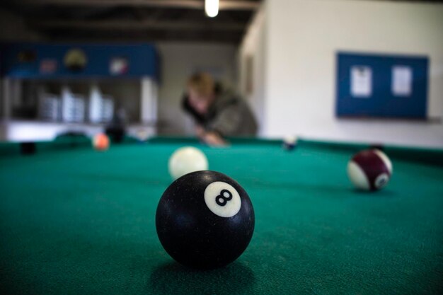 Photo close-up of pool table