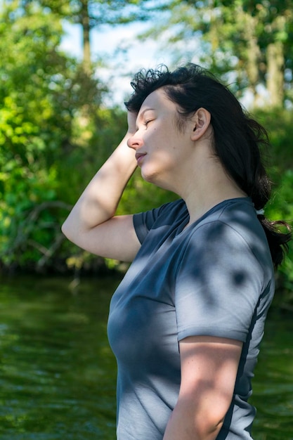 写真 白人少女の肖像画を間近します。