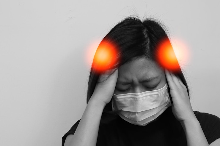 Photo  ⁇  바탕 의 두통 을 배경 으로 한 여자 의 클로즈업 초상화