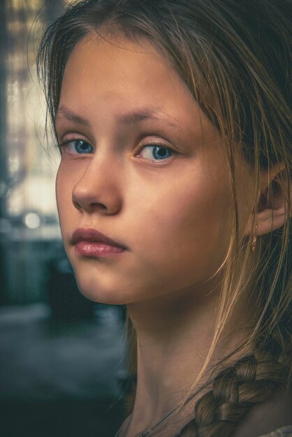 Foto ritratto di una donna in primo piano