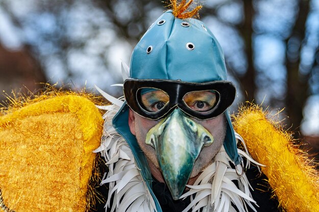 Foto close-up portret van een man met een masker