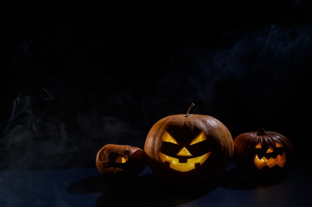 Photo close-up of pumpkin against black background