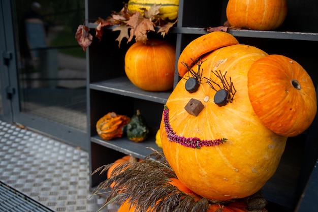 Photo close-up of pumpkins on table