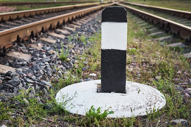 鉄道制限バーのクローズアップ