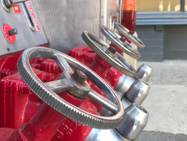 Photo close-up of red motorcycle