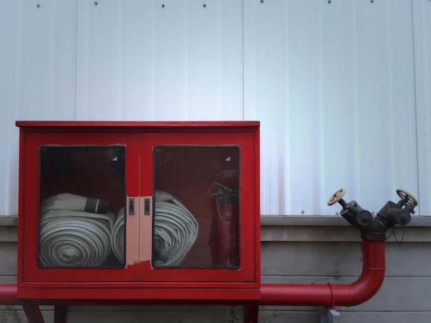 Photo close-up of red pipe