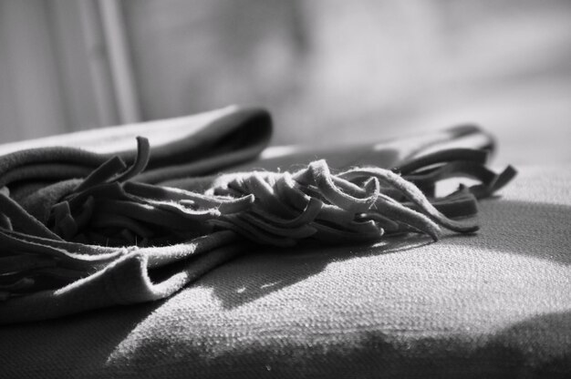 Photo close-up of rope on table