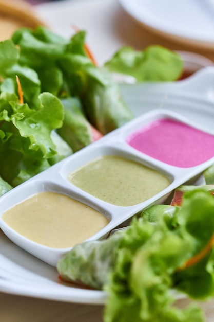 Photo close-up of salad in bowl