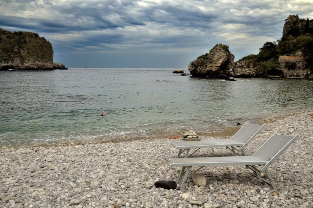 Foto prossimo piano del mare contro il cielo