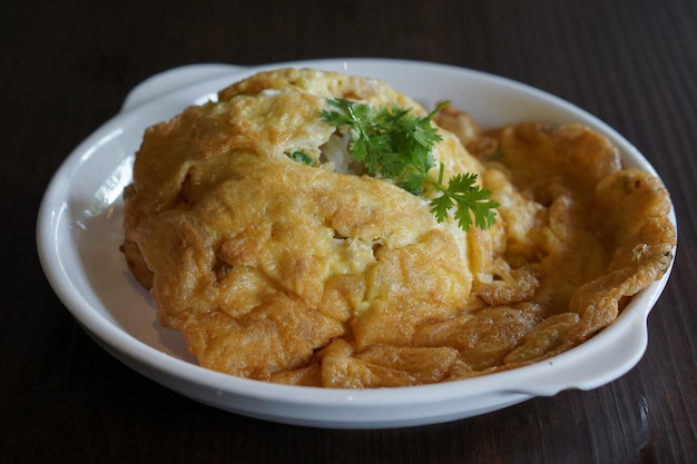 皿に置かれた食べ物のクローズアップ