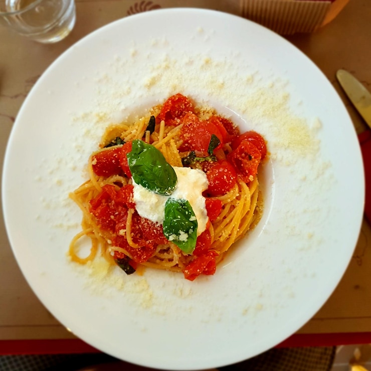 Photo 提供された食料のクローズアップ