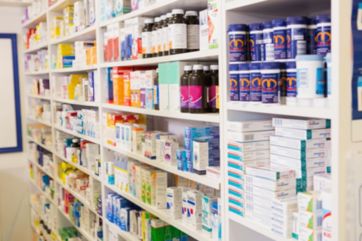 Photo close up of shelves of drugs