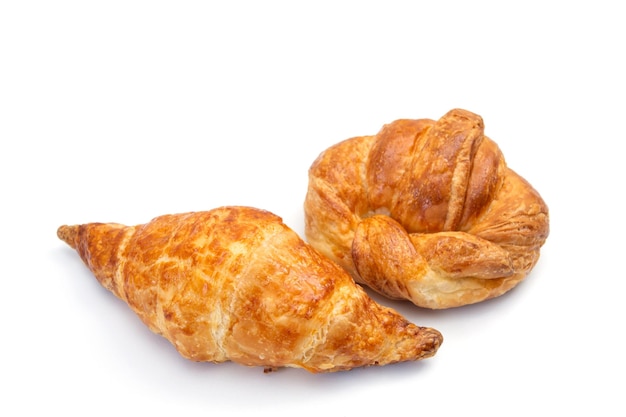 Close-up shot van Croissant op witte achtergrond