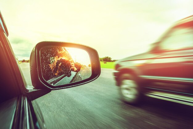 Photo close-up of side-view mirror