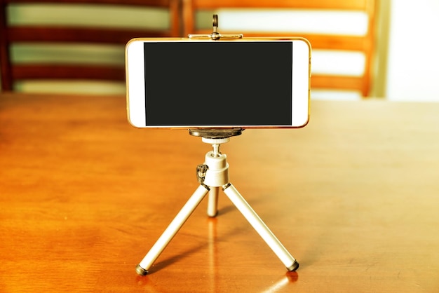 Photo close-up of smart phone on table