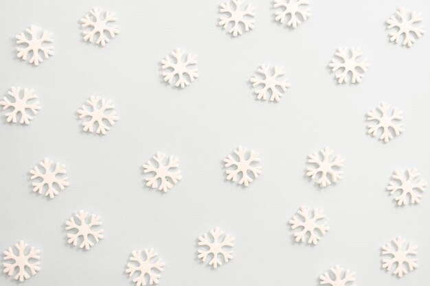 Photo close-up of snowflakes against white background