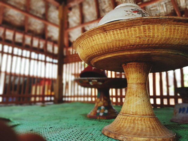 Photo close-up of stands on table