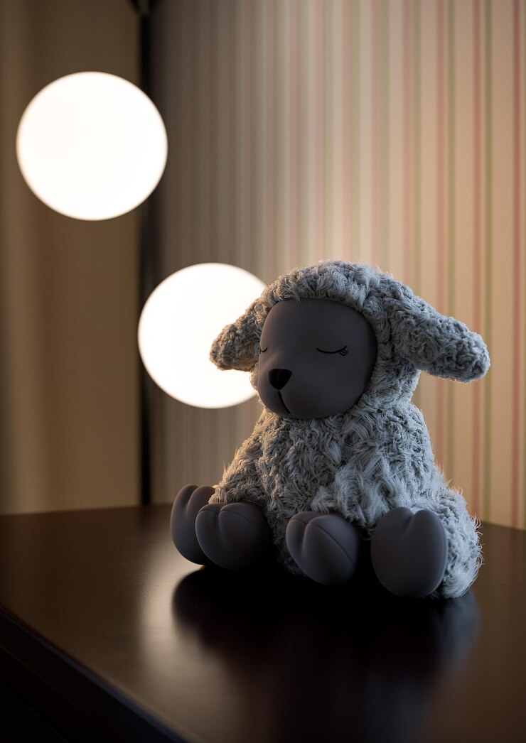 Photo close-up of stuffed toy on table in illuminated room