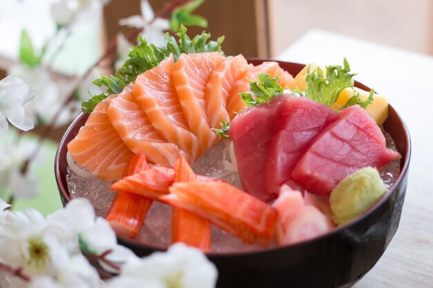 Photo close-up of sushi on plate