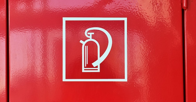 Photo close-up of symbol on red background