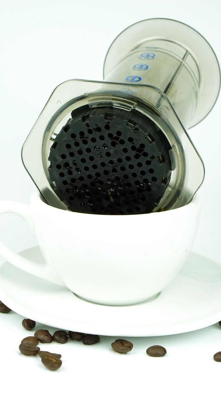 Photo close-up of tea cup on table