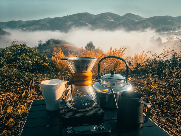 Photo close-up of tea served on table