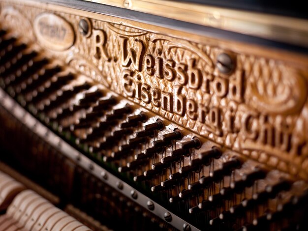 Foto prossimo piano di un testo su pianoforte