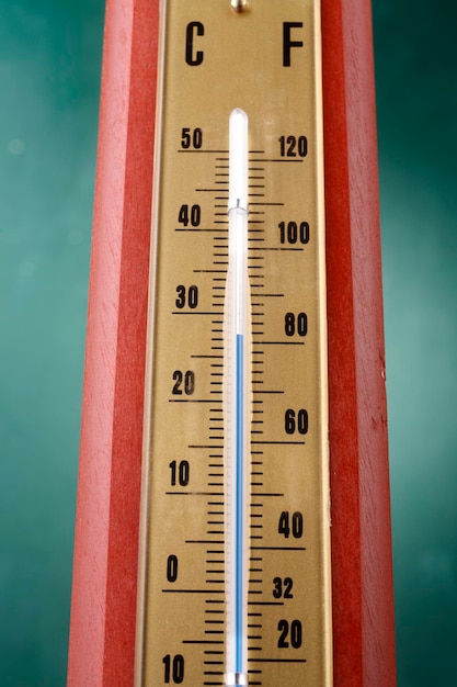 Photo close-up of thermometer