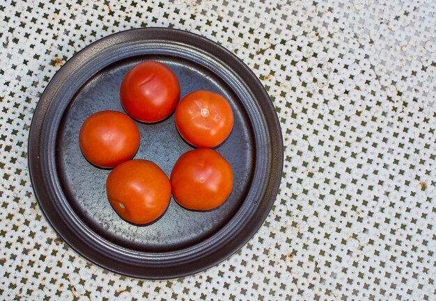 Close-up of tomatoes in plate