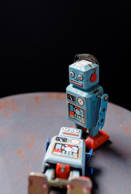 Photo close-up of toy car on table