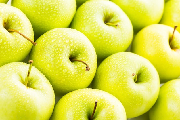Close up van biologische Golden Delicious appels.