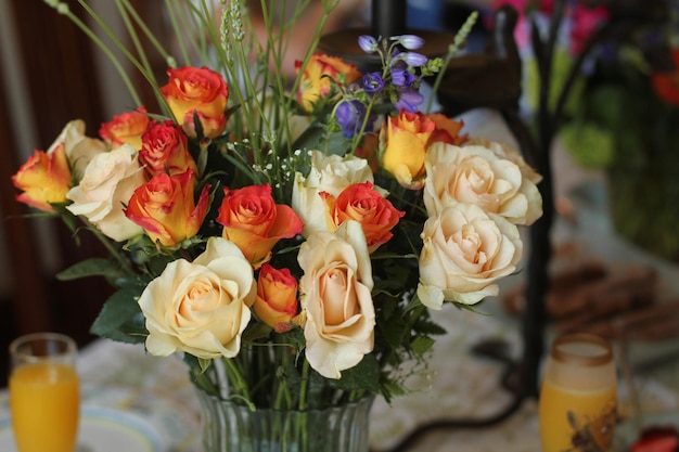 Close-up van bloemen in een vaas