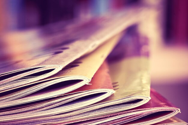 Foto close-up van boeken op tafel