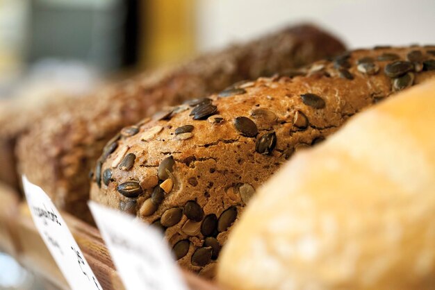 Close-up van brood in de winkel