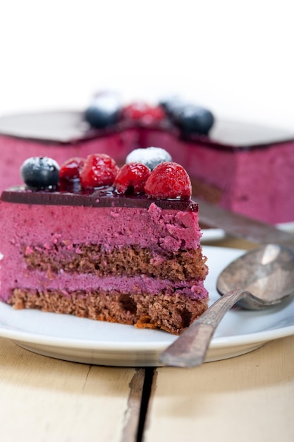 Close-up van cakes in borden op tafel