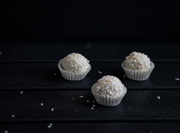 Close-up van cupcakes op tafel