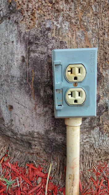 Foto close-up van de elektriciteitsmeter op de muur