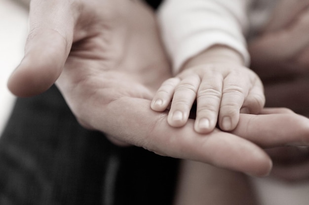 Close-up van de hand van een baby