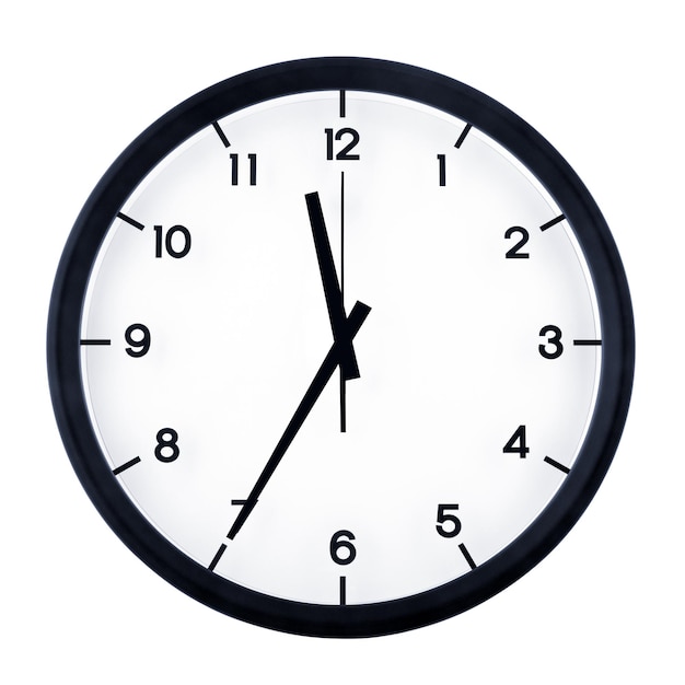 Close-up van de horloge op de muur