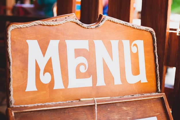 Foto close-up van de menu-tekst in een restaurant