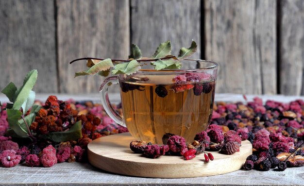 Foto close-up van drank op tafel