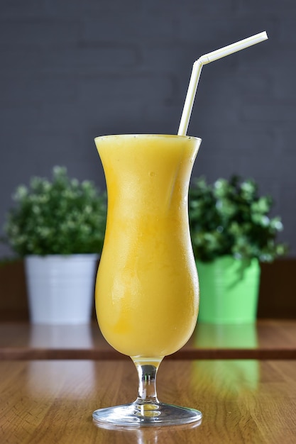 Close-up van drank op tafel
