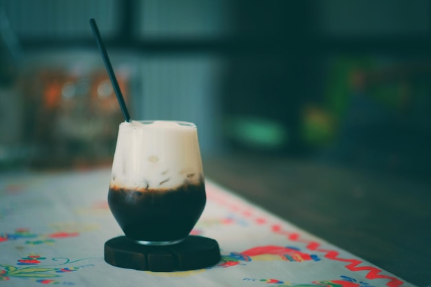 Close-up van drank op tafel