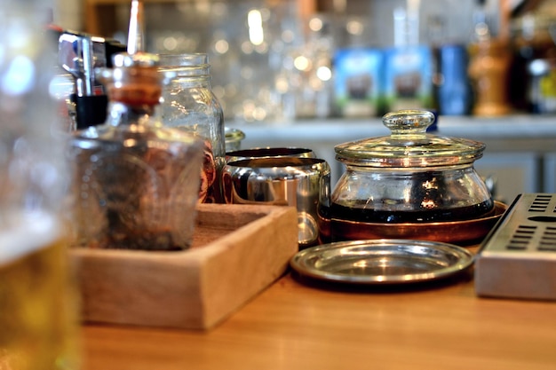 Foto close-up van drank op tafel