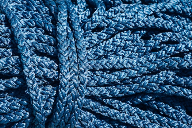 Close-up van een blauwe kabel