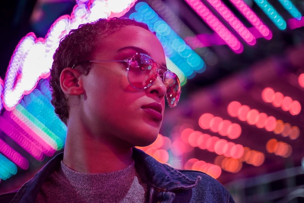 Foto close-up van een jonge vrouw