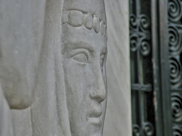 Close-up van een marmeren sculptuur